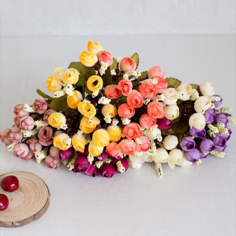 Artificial rosebuds Spray