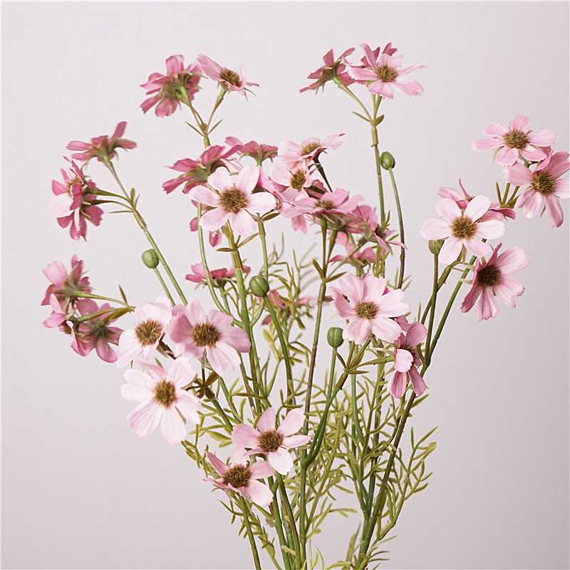 Artificial soft plastic chrysanthemums