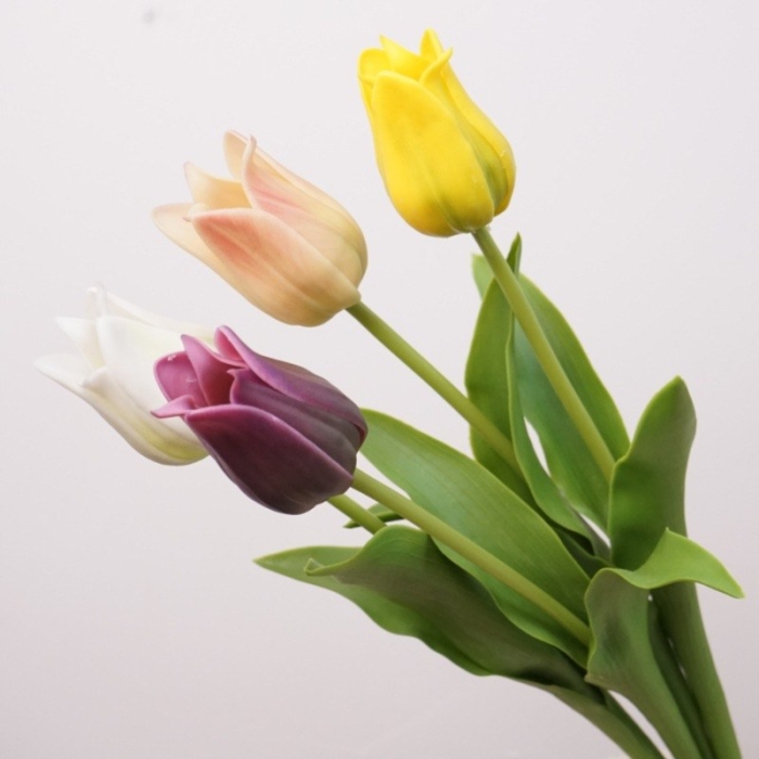 Wholesale of high-quality Faux tulips