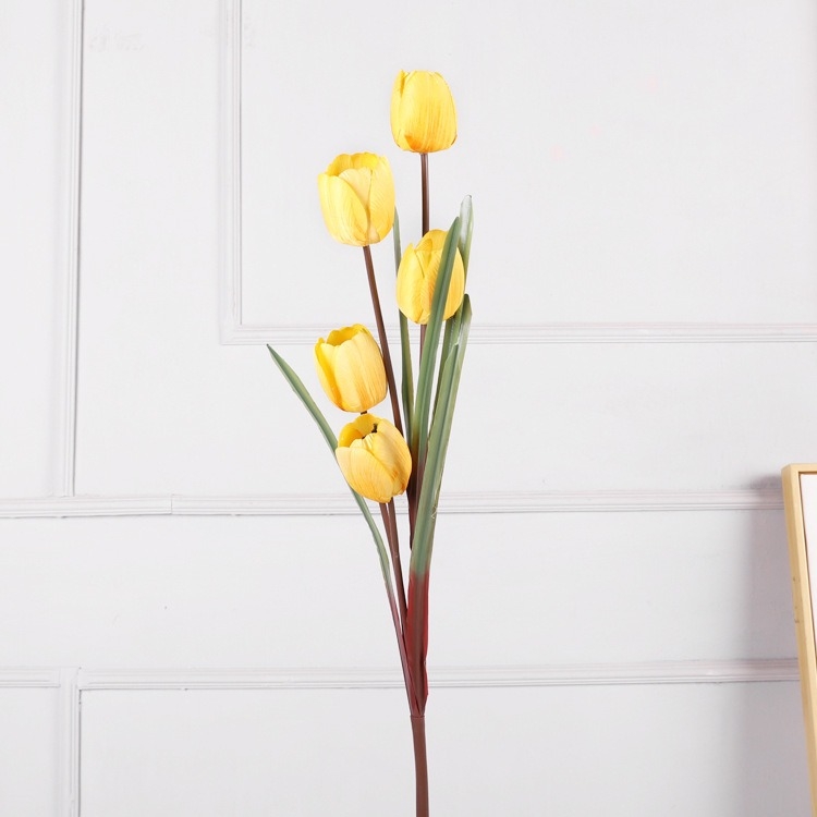Artificial  five-headed tulip