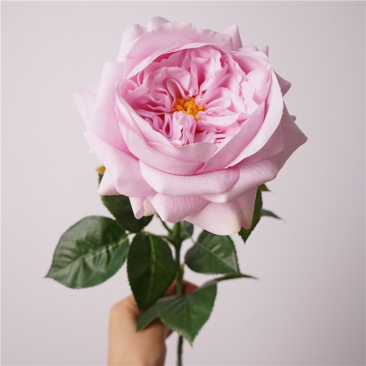 Highly realistic soft-touch rose