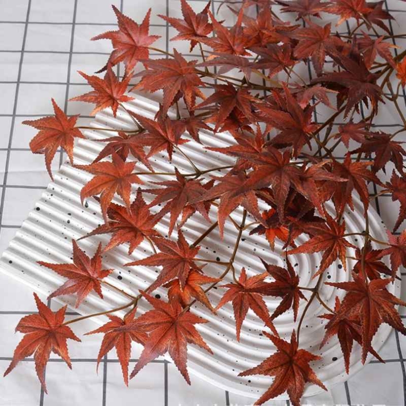 Artificial  maple leaves