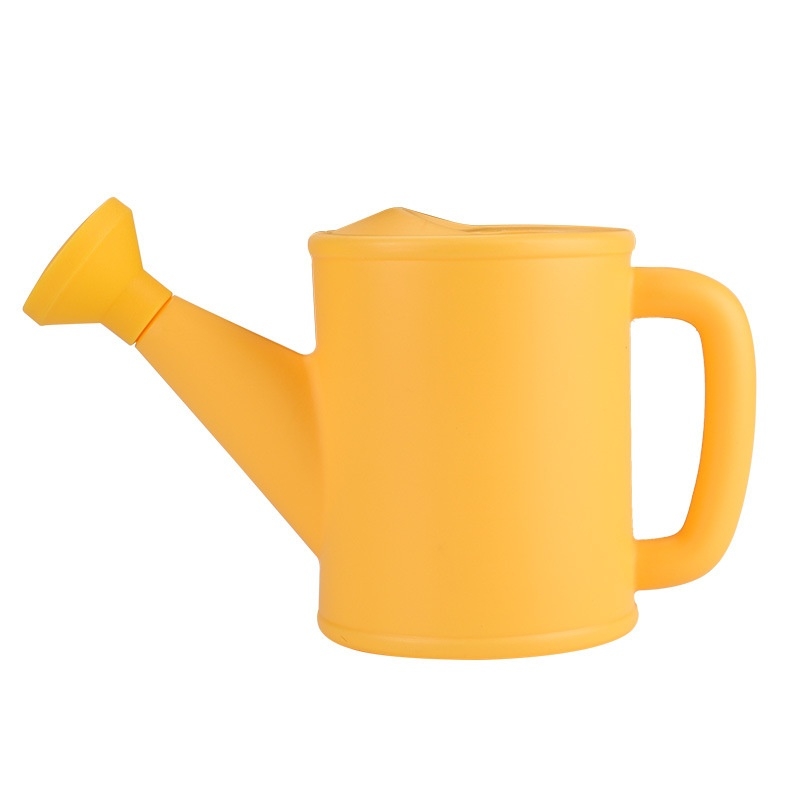 700ml plastic watering can