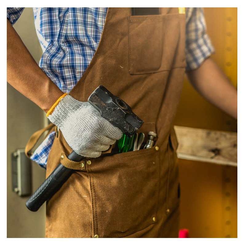 Thickened canvas apron for carpentry, electrical work, and landscaping
