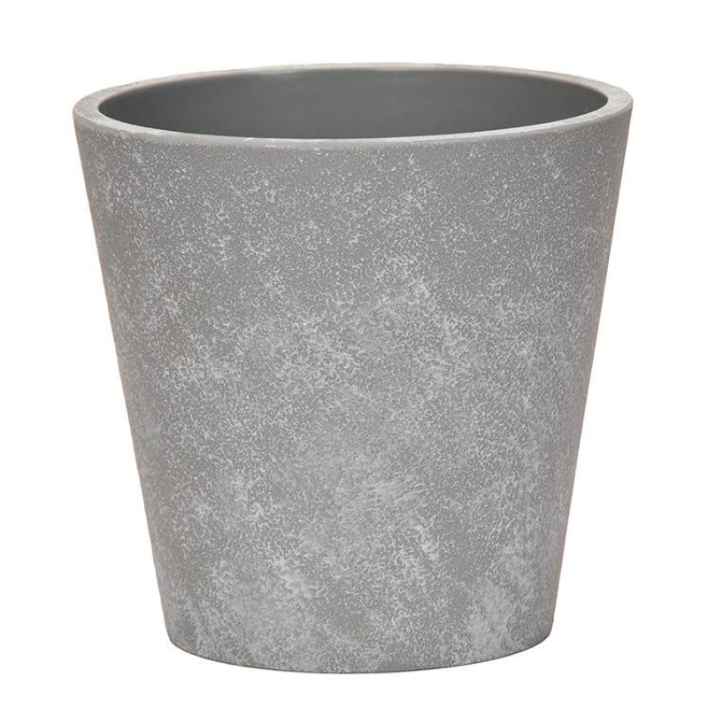 Plastic flower pots without hole