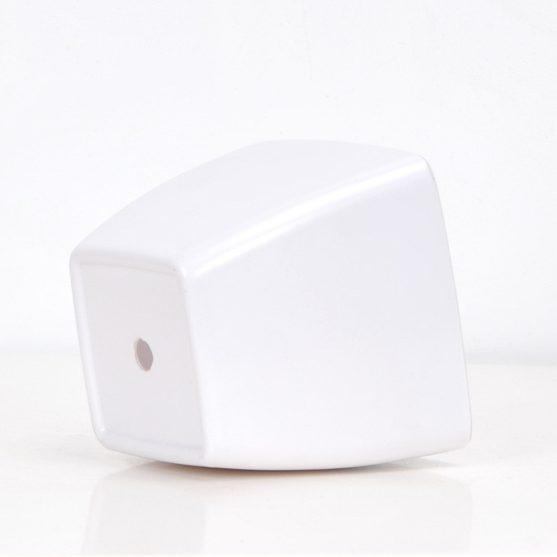 Simple mini plastic flower pot