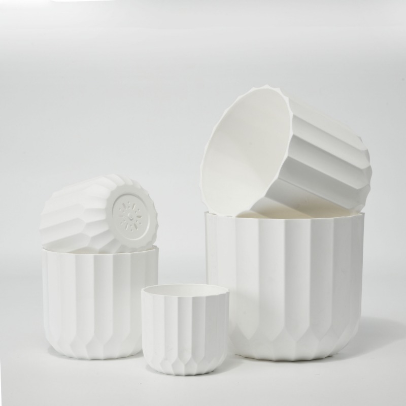 Straight striped plastic flower pot