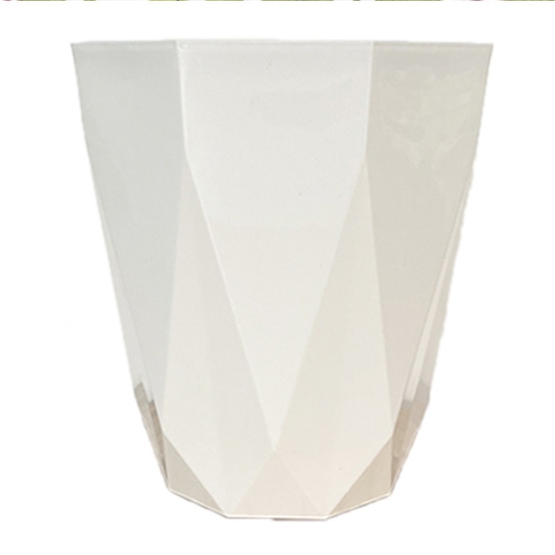 Diamond-shaped large flower pot