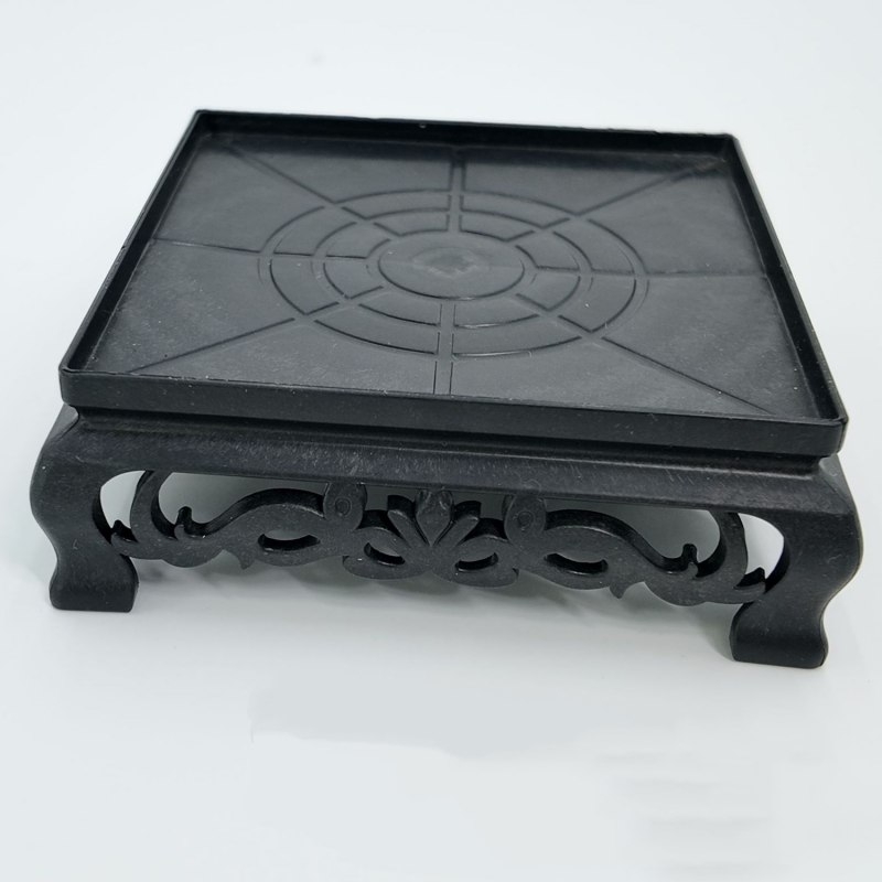 Square plastic flower pot holder