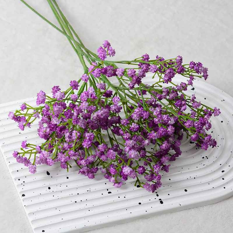 Artificial baby's breath flowers