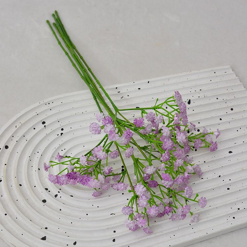 Artificial baby's breath flowers