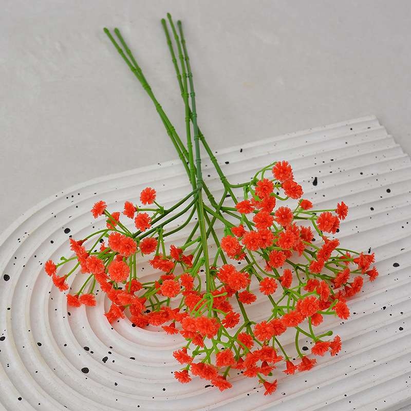 Artificial baby's breath flowers
