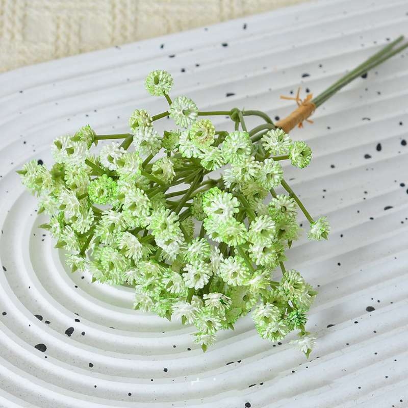 Baby's breath artificial bouquet