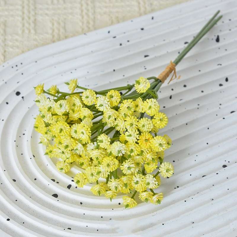 Baby's breath artificial bouquet