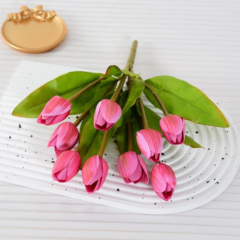 Artificial  tulip bunch