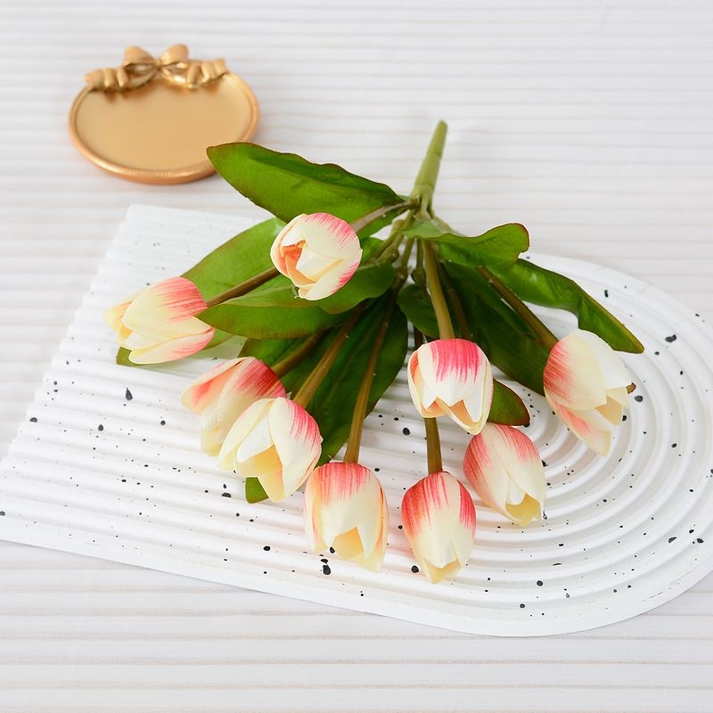 Artificial  tulip bunch