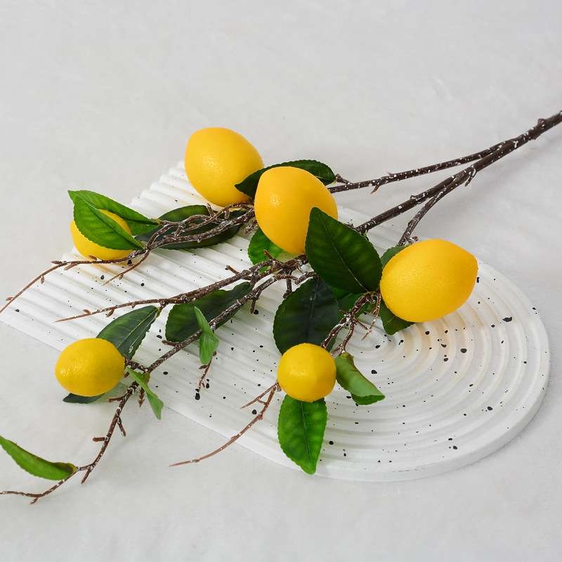 Artificial lemon tree