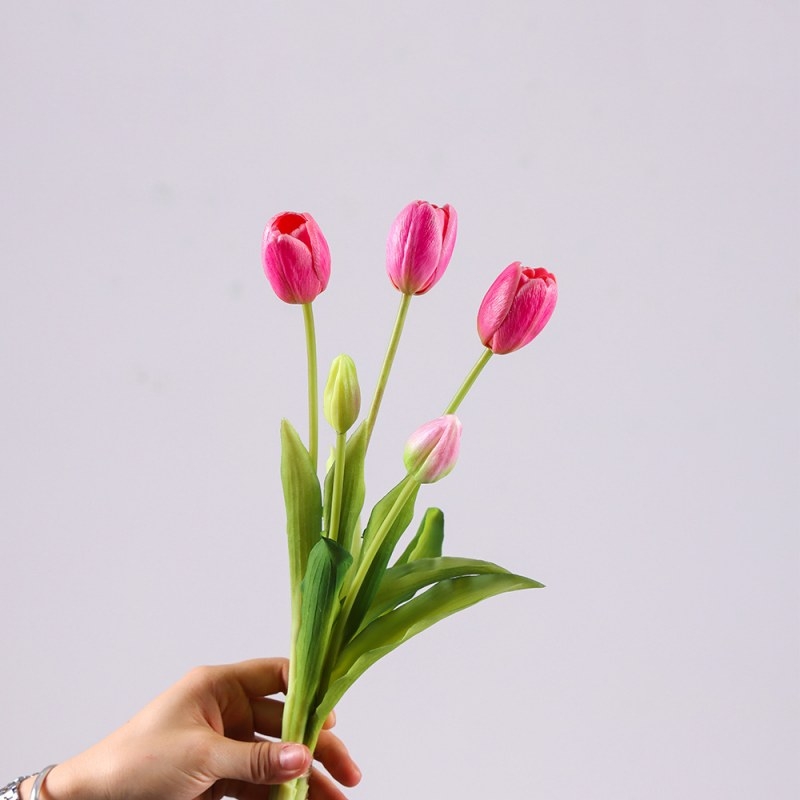 Artificial tulip bunch