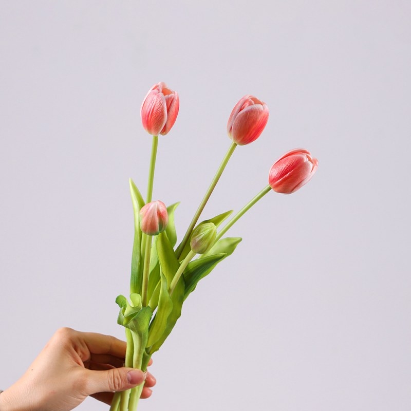Artificial tulip bunch