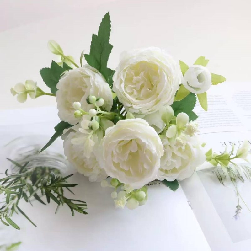 Wholesale artificial rose spray