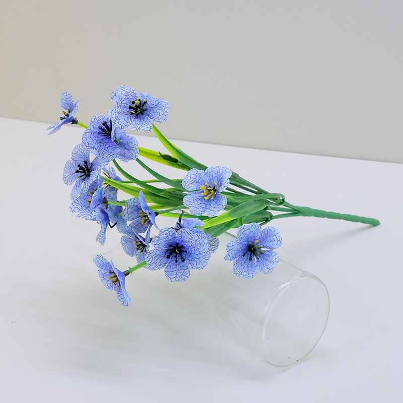 Violet-type artificial flower