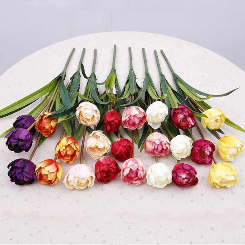 Three-headed fabric tulip