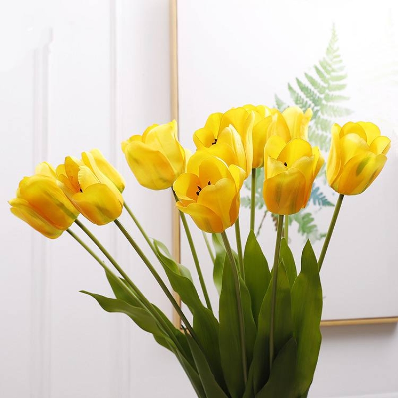 Artificial open-mouthed smiling silk tulip