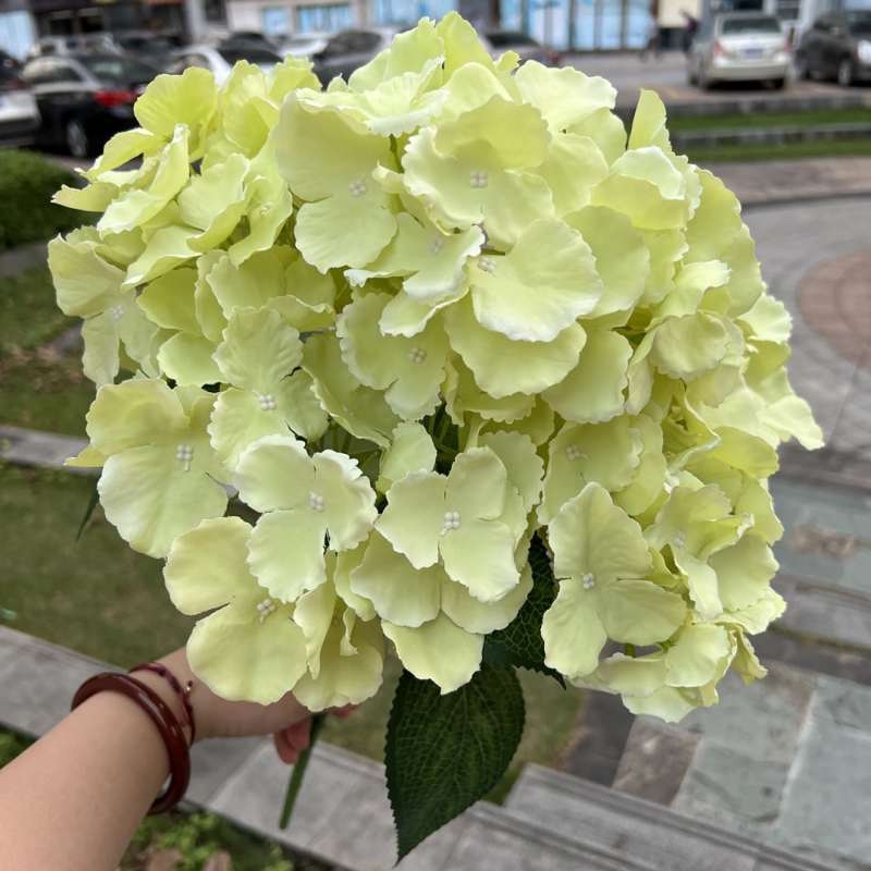 Fabric artificial hydrangea bunch