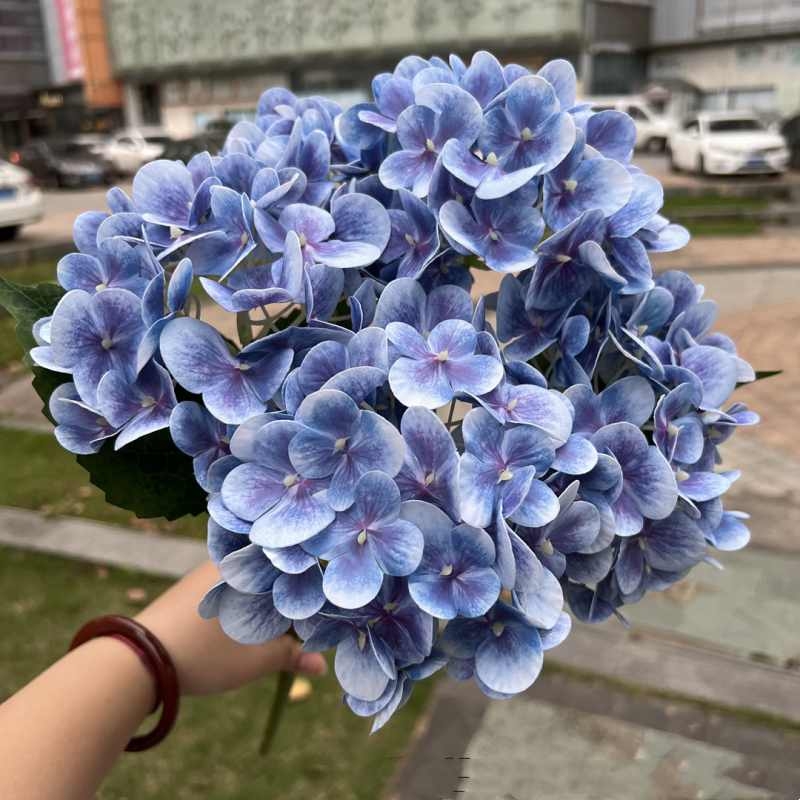 Soft plastic hydrangea