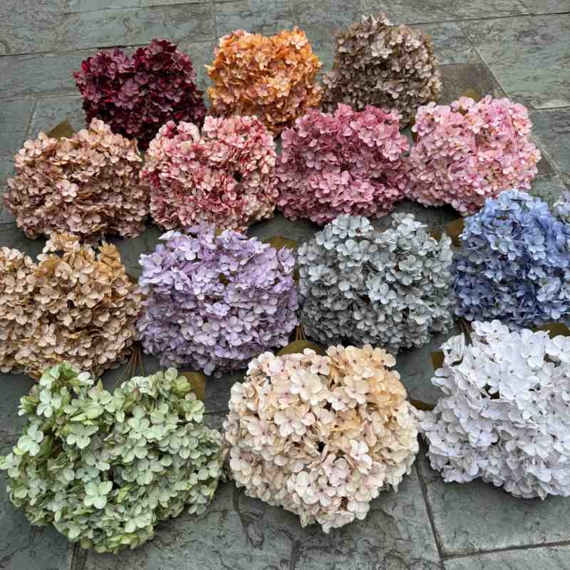 Artificial hydrangea with 5 bloom
