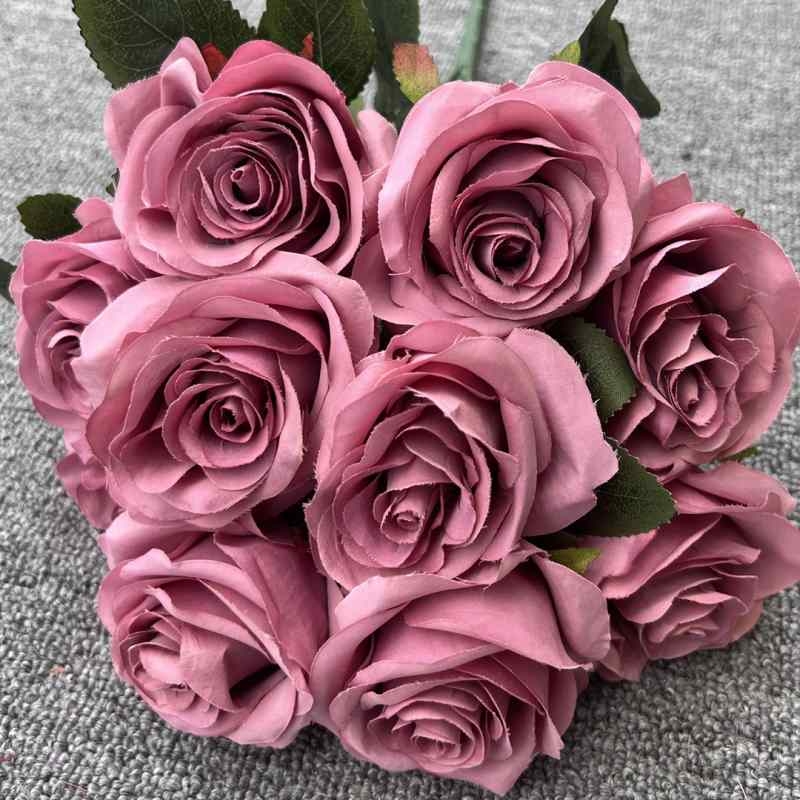 Artificial roses with 10 blooms