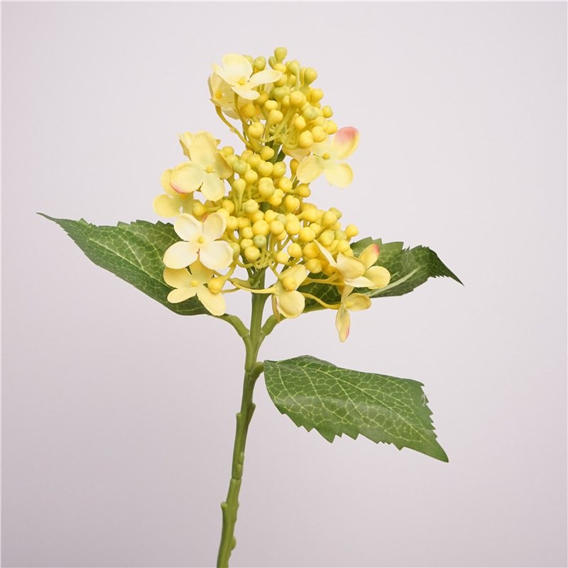 Single-stem artificial hydrangea berries