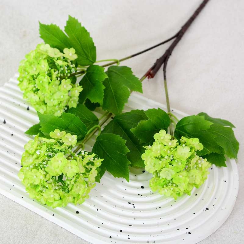 Three-Bloom Fabric Artificial Hydrangea Spray – 72cm