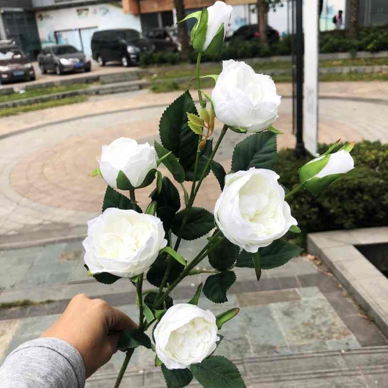 Artificial roses with seven blooms