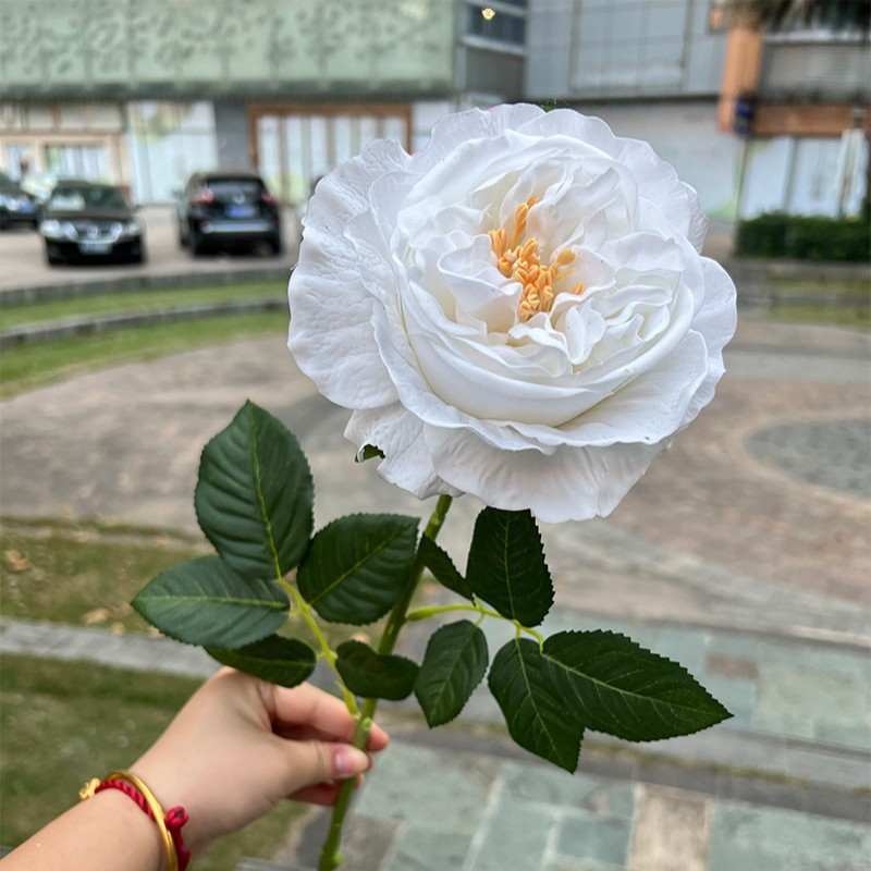 Wholesale of artificial single roses with a soft feel