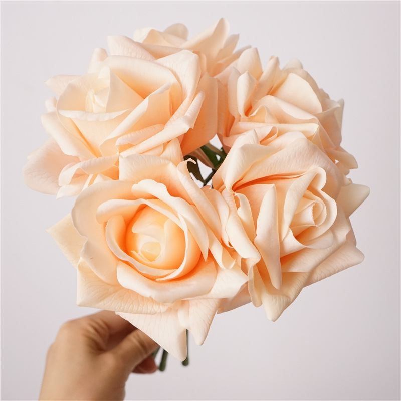 Wholesale Artificial Curled-Edge Rose Bouquet –25cm  5 Blooms