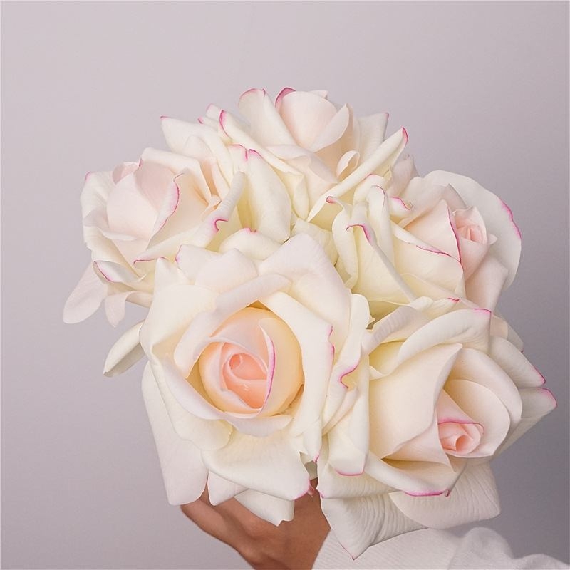 Wholesale Artificial Curled-Edge Rose Bouquet –25cm  5 Blooms