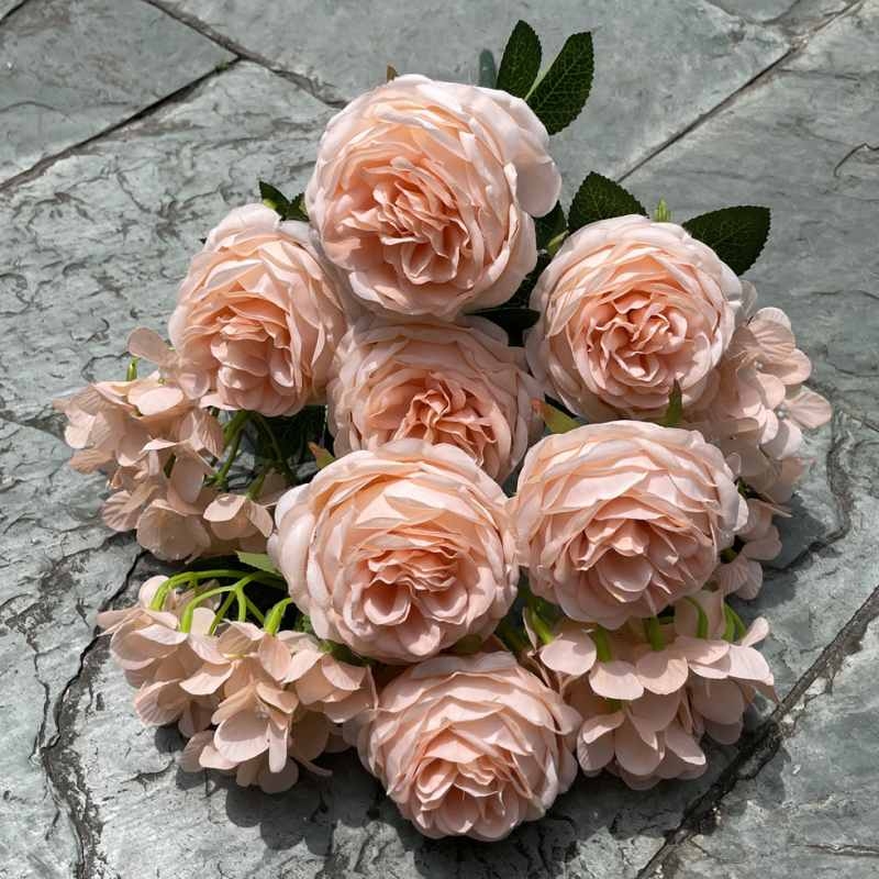 Soft-touch Rose and Hydrangea Combination Flower