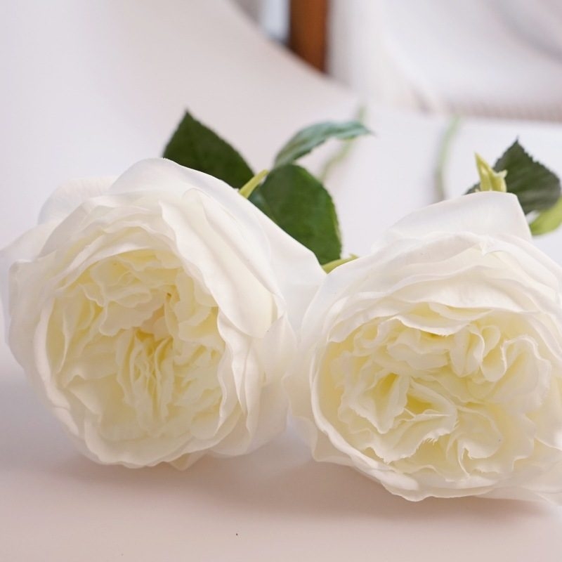 Wholesale various Faux roses