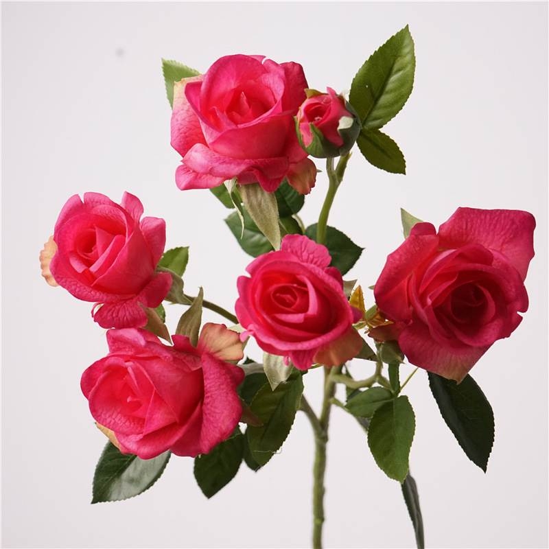 High-simulation rose spray