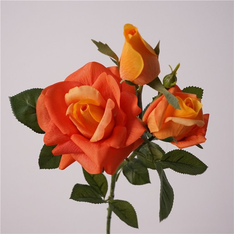 High-quality imitation rose spray