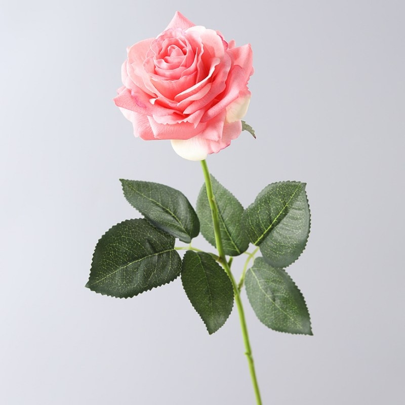 Highly realistic rose with a soft-touch feel