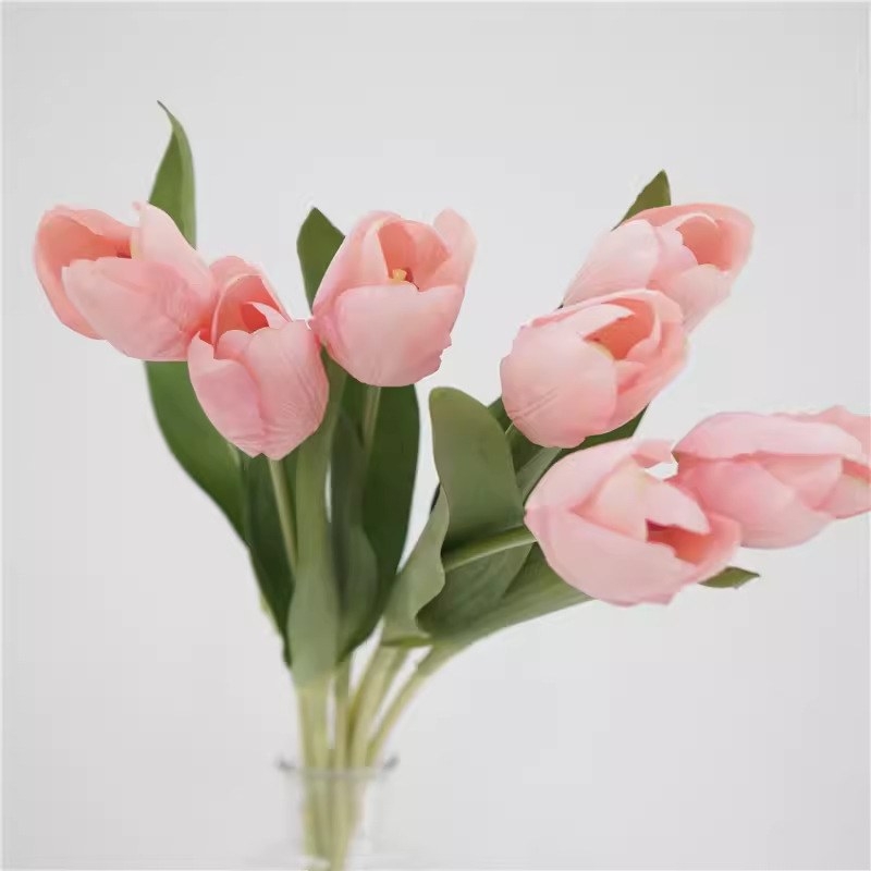 Wholesale high-quality artificial tulips