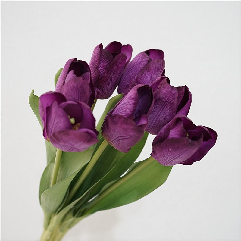 Wholesale high-quality artificial tulips