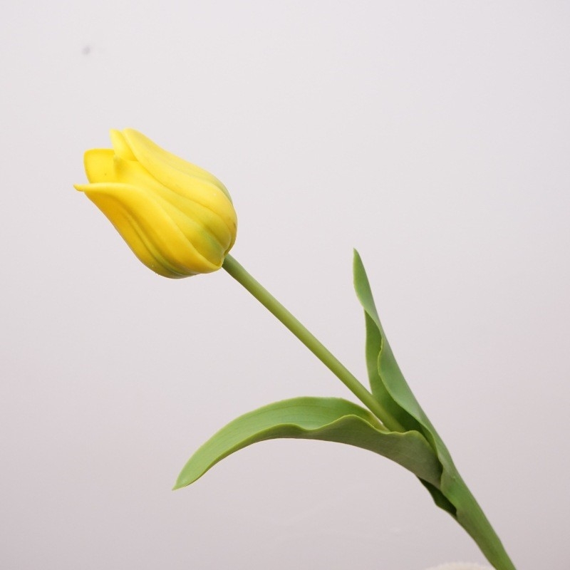 Wholesale of high-quality Faux tulips