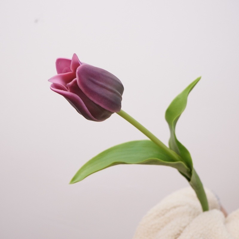 Wholesale of high-quality Faux tulips