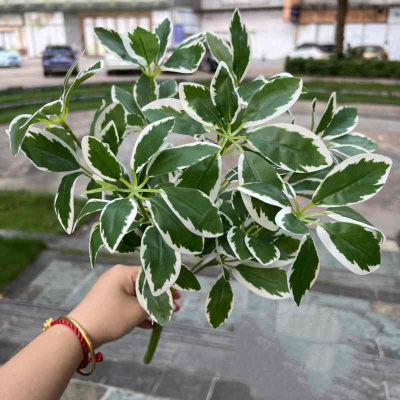 Artificial Schefflera Leaf