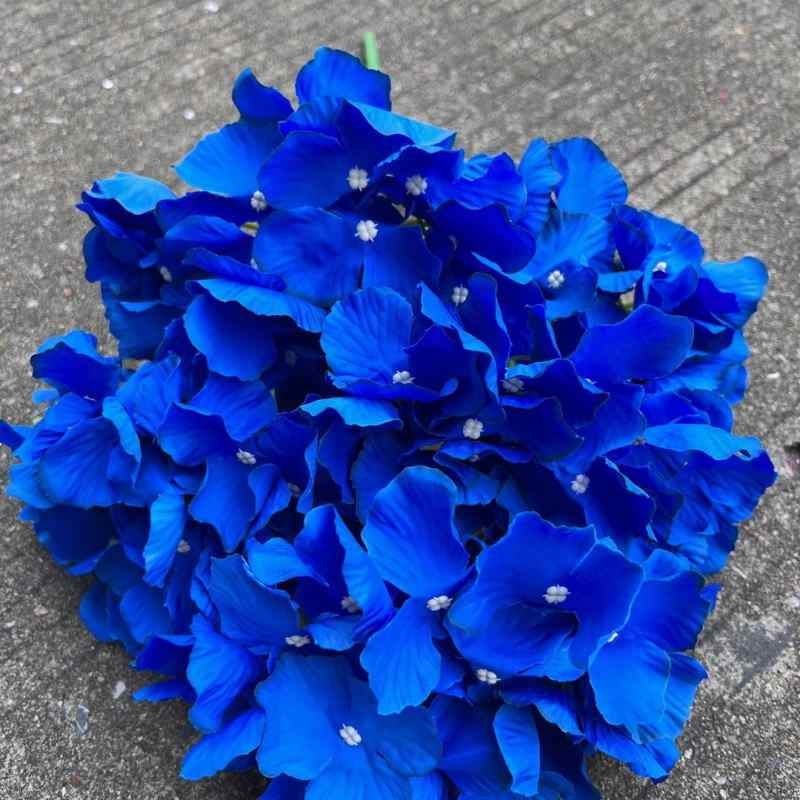 Five-Bloom Large-Head Fabric Artificial Hydrangea – 47cm