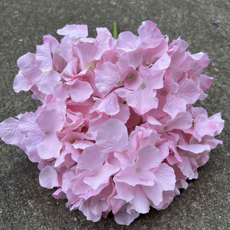 Five-Bloom Large-Head Fabric Artificial Hydrangea – 47cm
