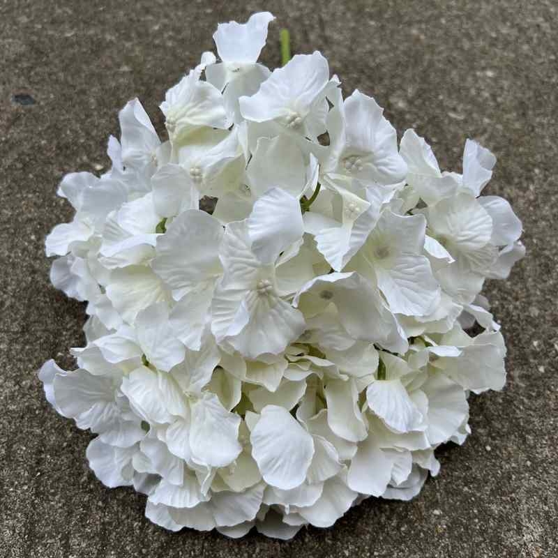 Five-Bloom Large-Head Fabric Artificial Hydrangea – 47cm
